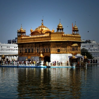 tourhub | TTI Tours | Himalayas Tour By Train with Amritsar [Golden Temple] & Shimla Toy Train Tour [10 Days] 