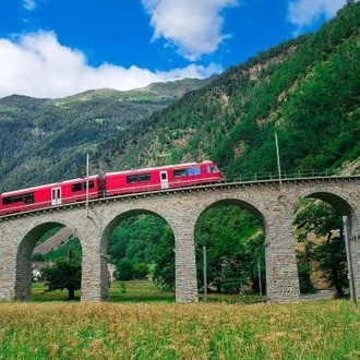 tourhub | On The Go Tours | Luxury Como & Bernina Express - 4 days 