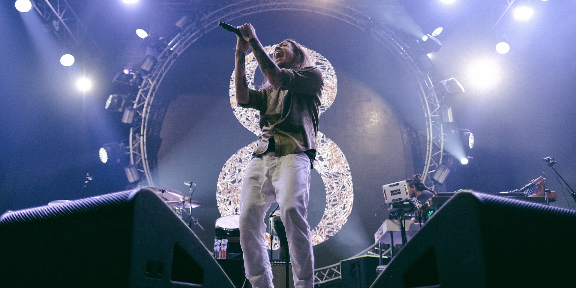 Raising the bar for rock legends, Incubus sets us back to the core of their music – gig report