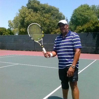 Daryl C. teaches tennis lessons in Redwood City , CA