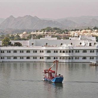tourhub | Agora Voyages | Jaipur to Bundi, Kota, Jhalawar, Chittorgarh & Udaipur - Authentic Rajasthan Tour 