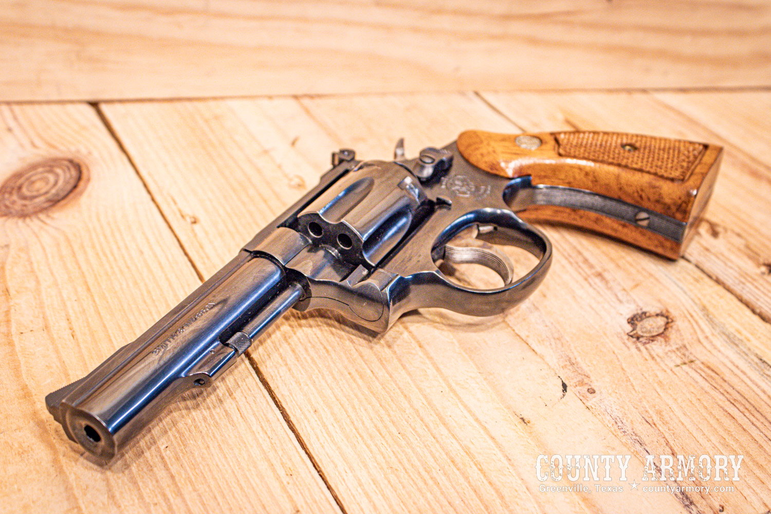 Smith & Wesson 17-6 Half-Lug Revolver .22LR 6-Rds 4"-img-2