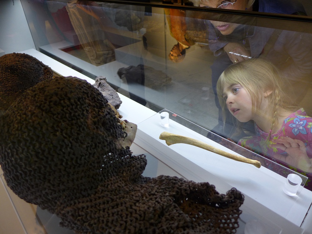 Under påsklovet ges flera visningar med temat "Barnens historia" på Gotlands Museum. Foto: Gotlands Museum