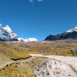 tourhub | Unu Raymi Tour Operator & Lodges | Sacred Valley Tour & Ausangate Trek 