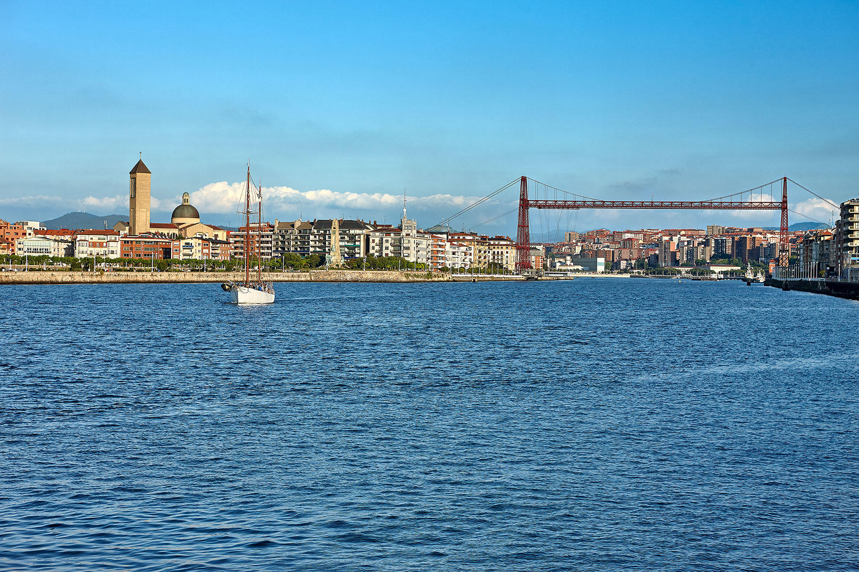 Getxo and Hanging Bridge from Bilbao in Semi-Private with Pickup - Accommodations in Bilbao