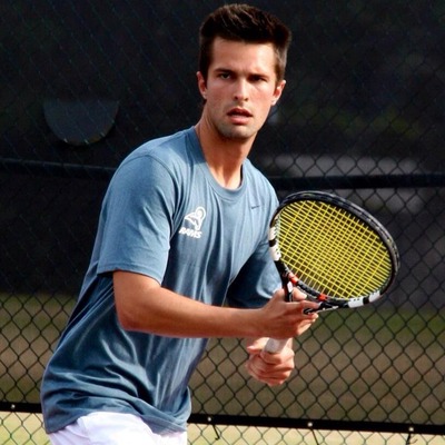 Guilherme P. teaches tennis lessons in Mobile, AL