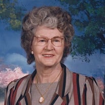 Nellie Votroubek Profile Photo