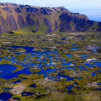 tourhub | Signature DMC | Discover the mystical Easter Island and its famous gigantic stone statues 