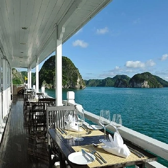 tourhub | LVP Travel Vietnam | 5 Days 4 Nights Hanoi - Halong Bay - Peaceful Halong Bay Cruise, one of 7 world Wonders 