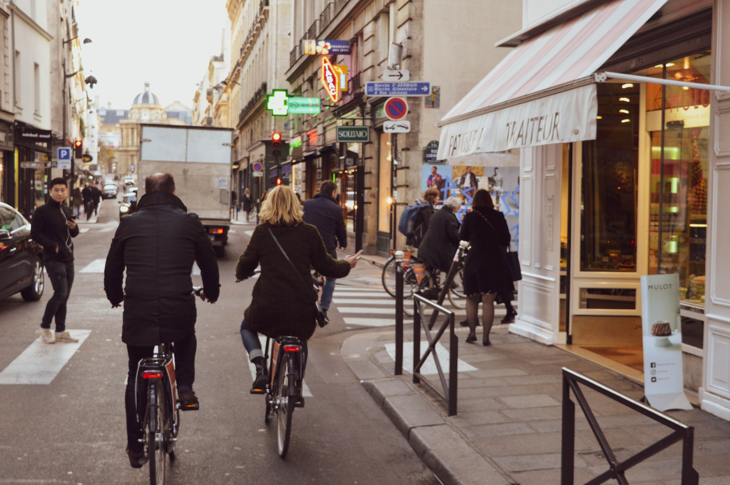 Paris Private Bike Tour - Acomodações em Paris
