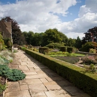 tourhub | Travel Editions | Arts and Crafts in the Cotswolds 