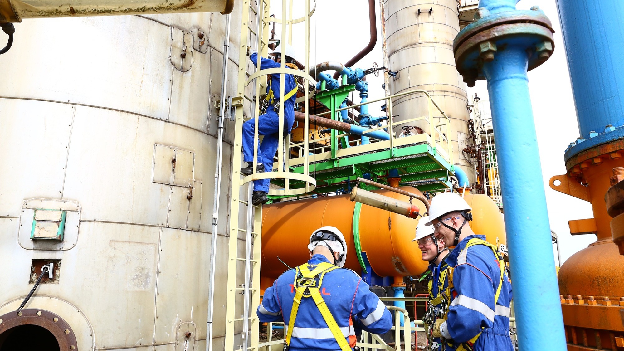 Représentation de la formation : GWO Travail en hauteur du référentiel Global Wind Organisation Basic Safety Training