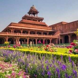 tourhub | Taj Voyages Tours | Luxury Taj Mahal & Agra Fort  Tour From Delhi 