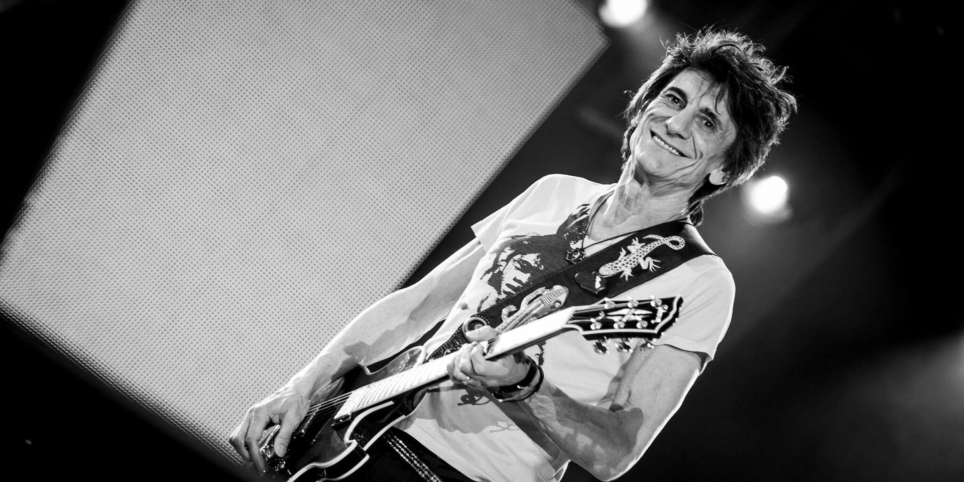 The Rolling Stones' guitarist Ronnie Wood beats cancer