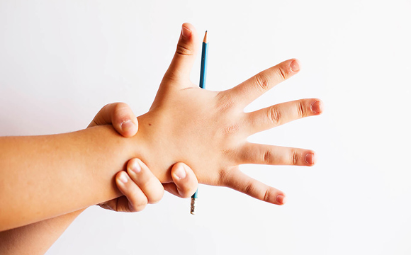 Un tour de magie pour impressionner vos enfants par l