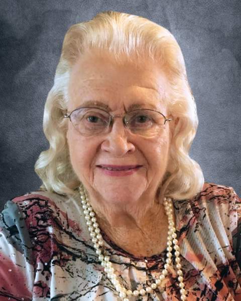 Joan Dean Oglesby Obituary 2022 - Daniel Funeral Home