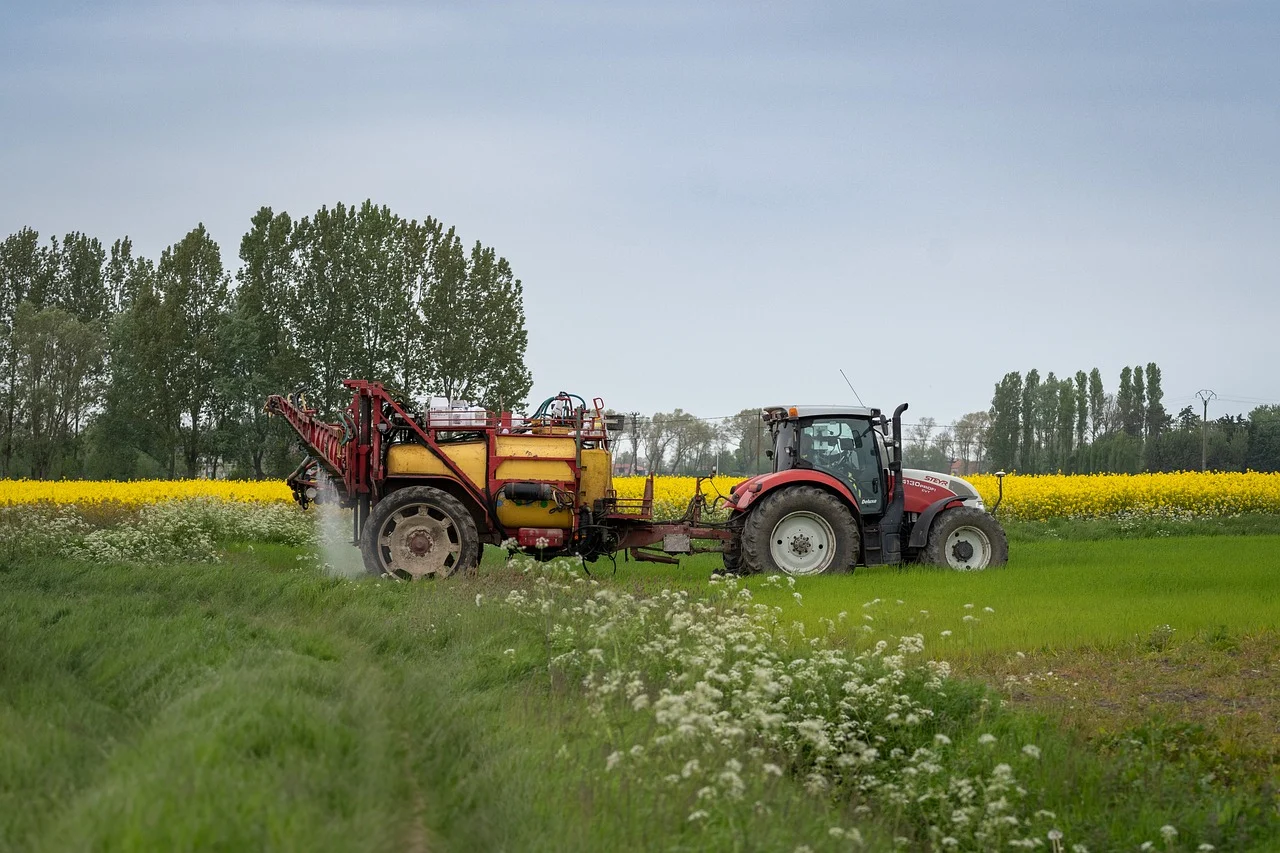 Représentation de la formation : Conduire les engins agricoles et appliquer les produits phytosanitaires en sécurité