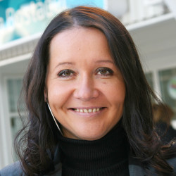 Amra Barlov Lindqvist