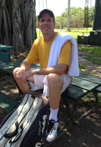 Todd W. teaches tennis lessons in Hollywood, FL