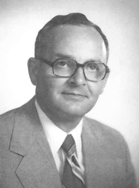 Robert Day Richards, Sr, MD Profile Photo