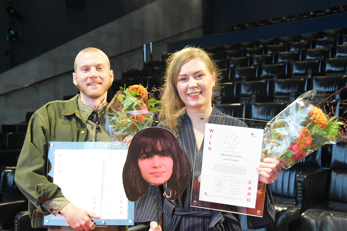 2019 års Wild Card-mottagare Jonathan Nikolaj Heinius, Nathalie Álvarez Mesén (på pinnen) och Amanda Björk i Filmhuset. Foto: Catherine Jarl, Filminstitutet