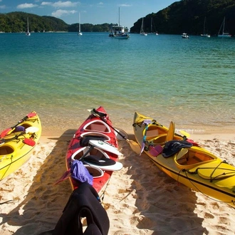 tourhub | G Adventures | Australia and New Zealand: Surfing Waves & The Whitsundays 