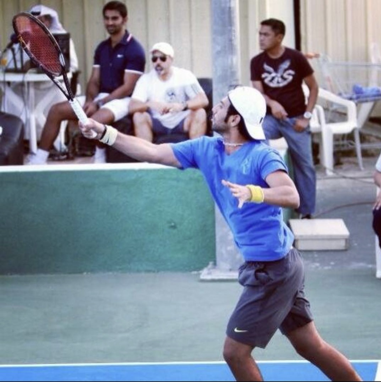 Farzad H. teaches tennis lessons in Houston, TX