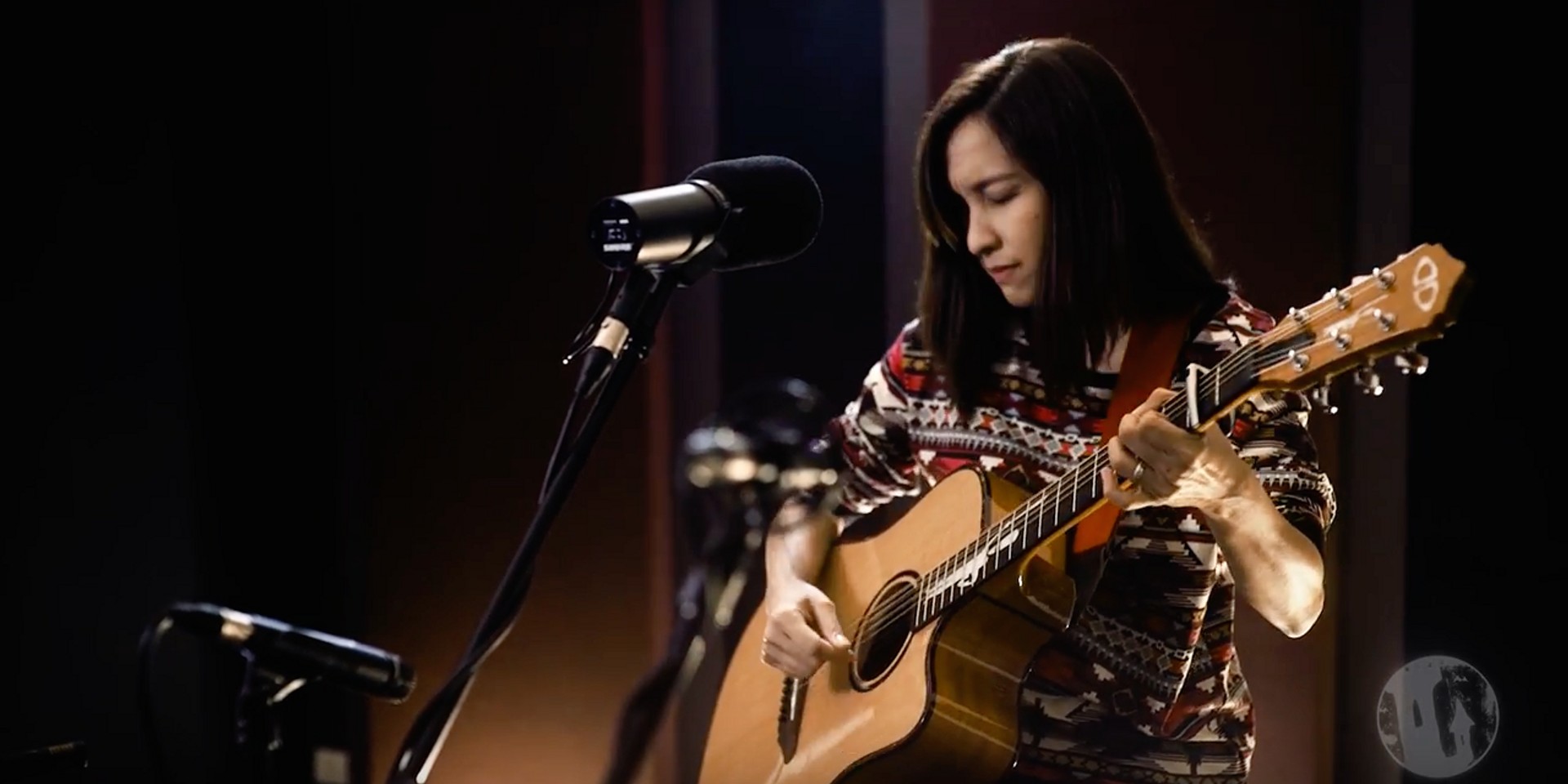 WATCH: Barbie Almalbis performs 'Tonight, Tonight' on Tower Unplugged's first episode 