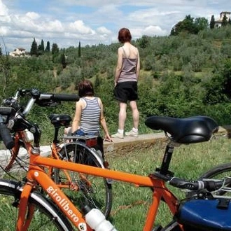 tourhub | UTracks | Cycle Pisa to Florence 