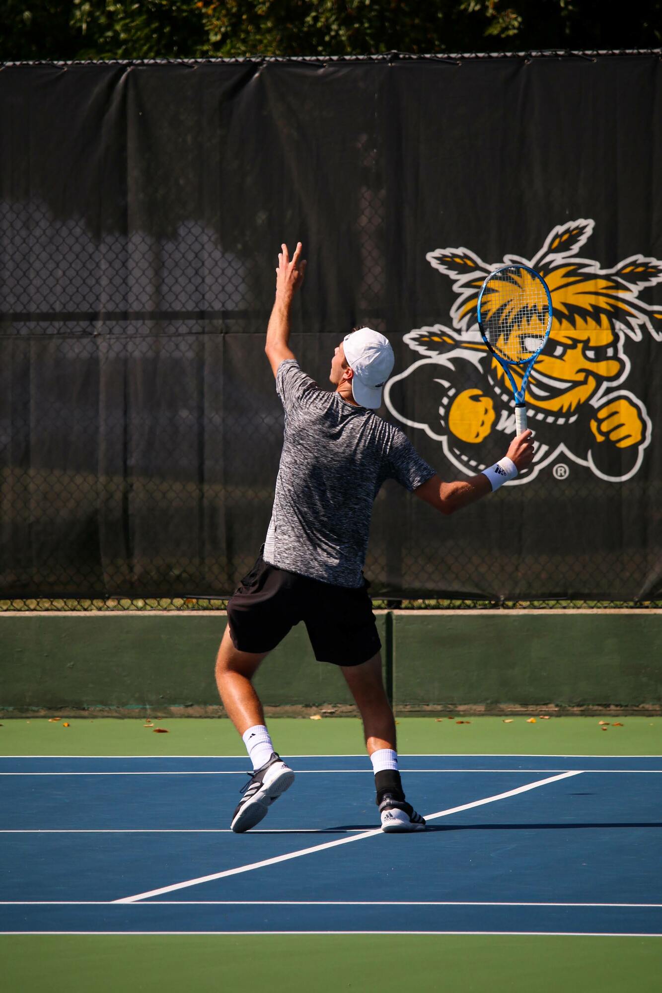 Bradley M. teaches tennis lessons in Boynton Beach, FL