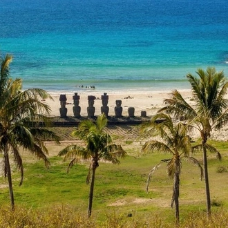 tourhub | Signature DMC | 7-Days Romantic Escape in the Wine Region & Easter Island 