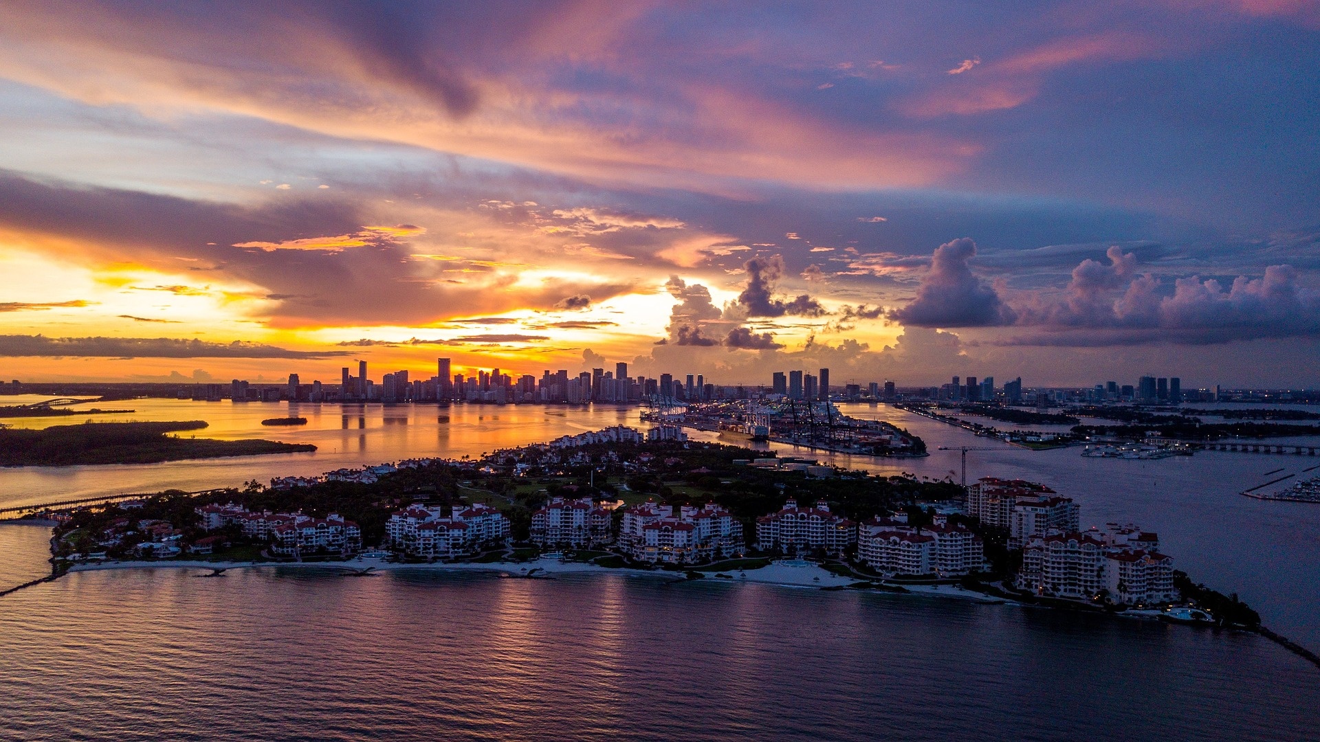 Miami Premium Helicopter Tour - SUNSET