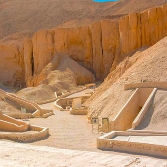 tourhub | Sun Pyramids Tours | Package 4 Day: Cairo and luxor by Flight 