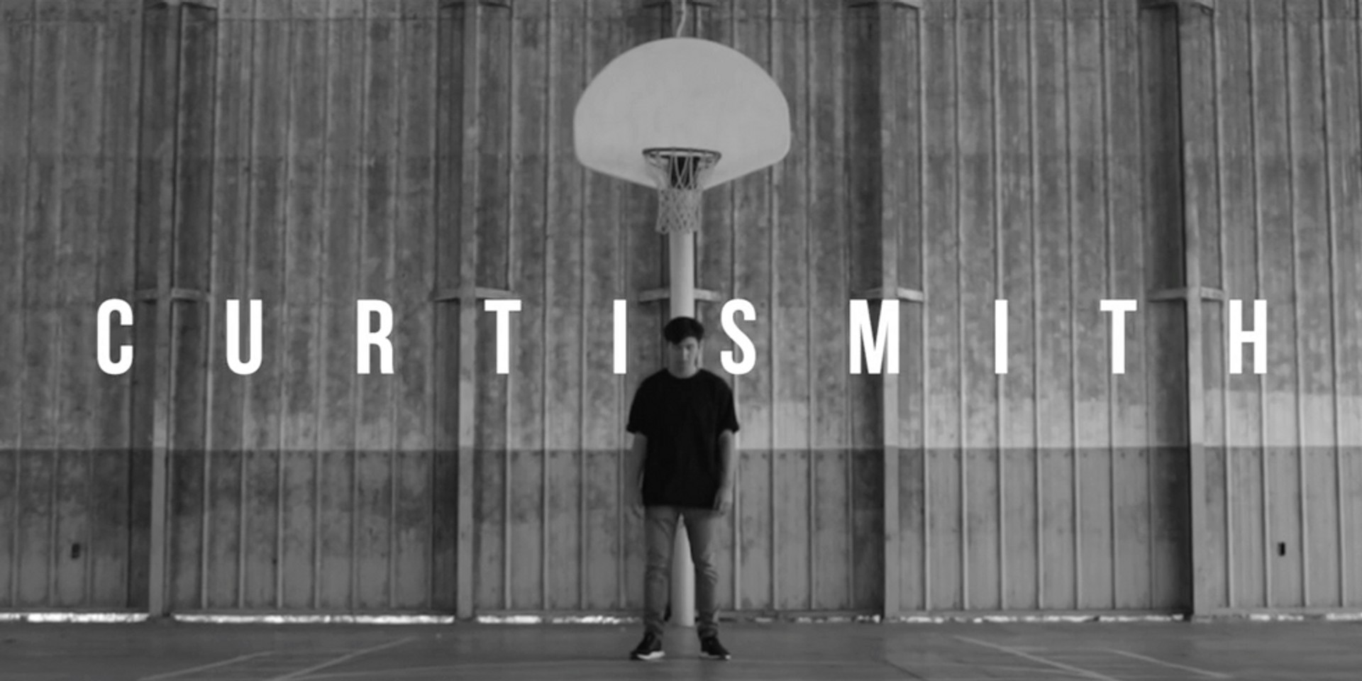 WATCH: Curtismith cools our summer with his new music video for 'LOOKIN UP'