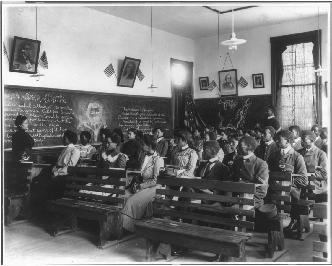History class, Tuskegee Institute, Tuskegee, Alabama (1902)