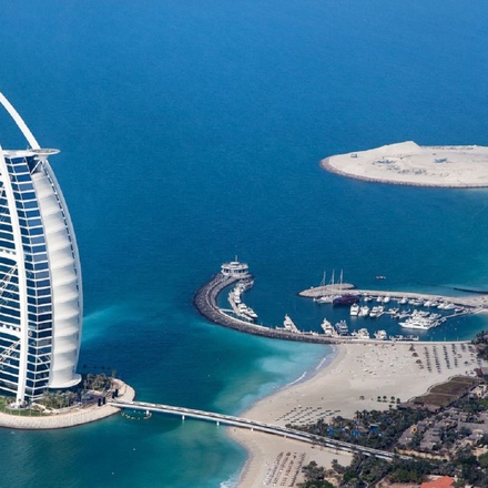 Discover Dubai Abu Dhabi and The Maldives