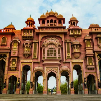 tourhub | Pioneer Holidays | 3 Days Golden Triangle - Delhi, Agra and Jaipur Tour 