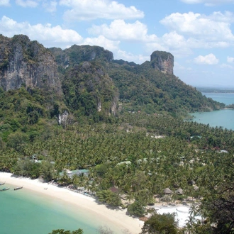 tourhub | Destination Services Thailand | Bangkok Basics, Chiang Mai City Package & Krabi Beach Package, Small Group Tour 