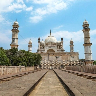 tourhub | Agora Voyages | Ancient Architecture And Modern Marvels: Vadodara To Aurangabad 