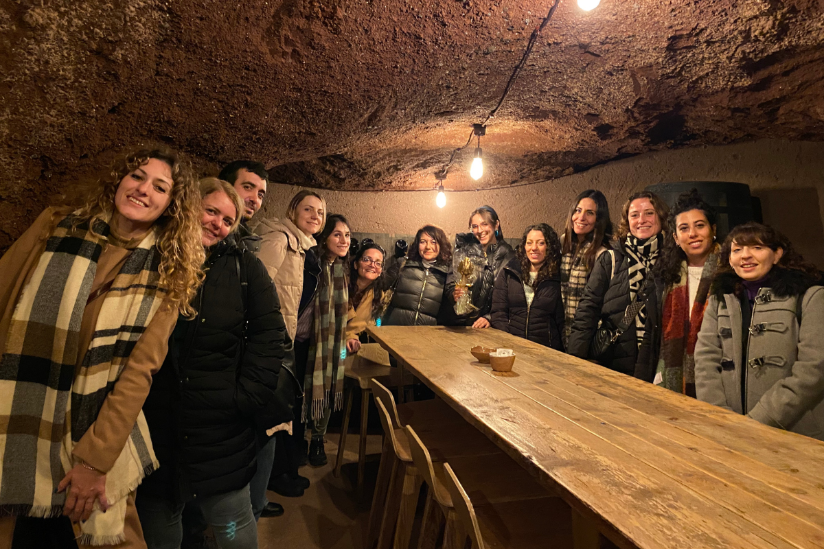 Candlelight Wine Tasting Experience in Ancient Roman Cave in Small Group - Acomodações em Roma
