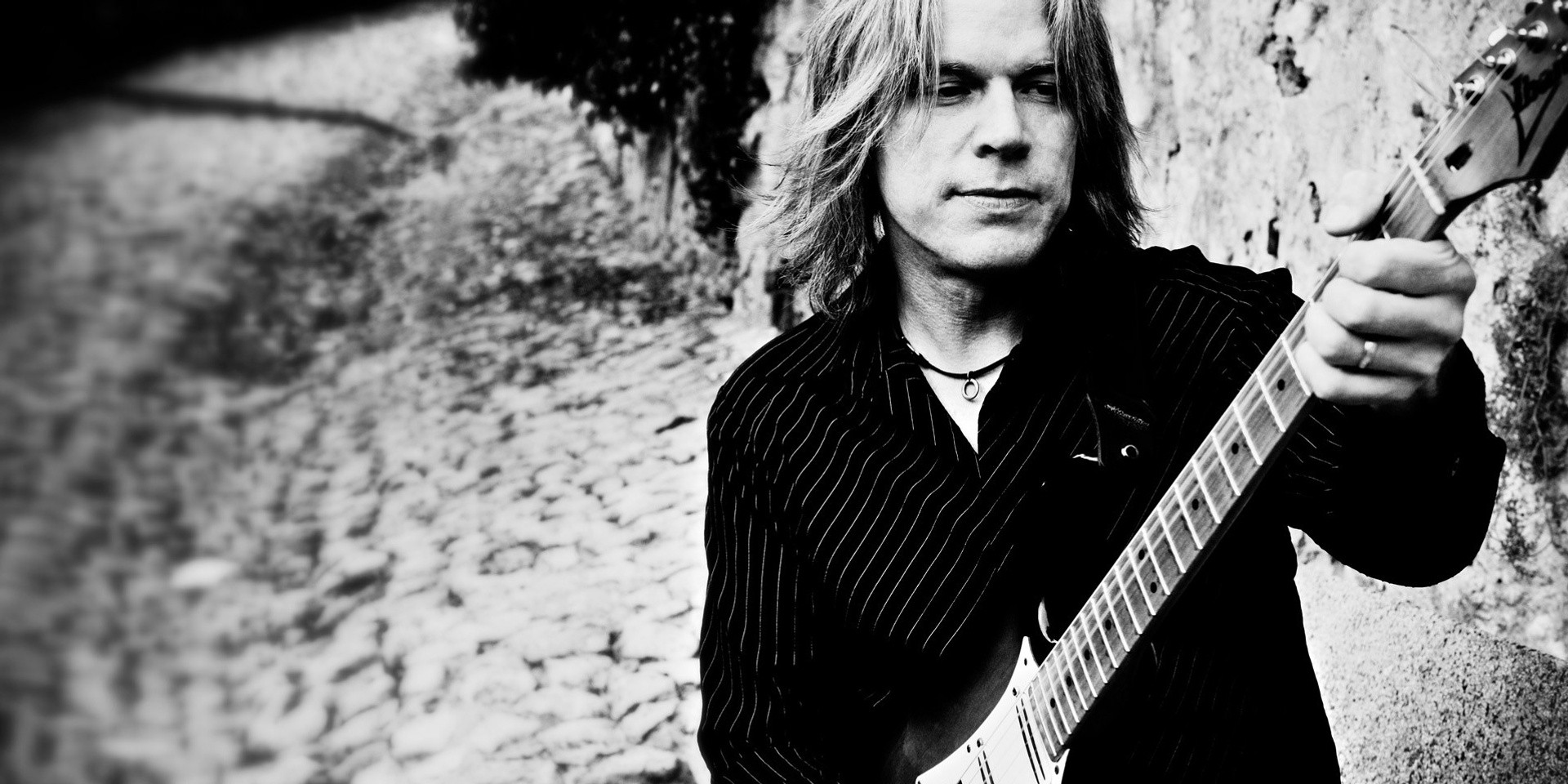 Andy Timmons to hold guitar clinic in Manila