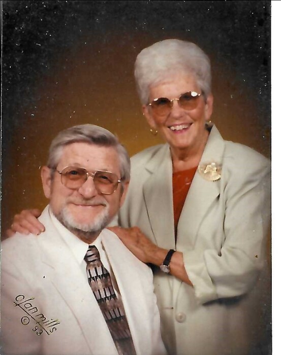 Charles "Ken" and June Hanna Barker Profile Photo