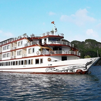 tourhub | CONNEK TRIP | Ha Long Bay Discovery in 5-Star Cruise: Hanoi - Ha Long Bay - Hanoi 