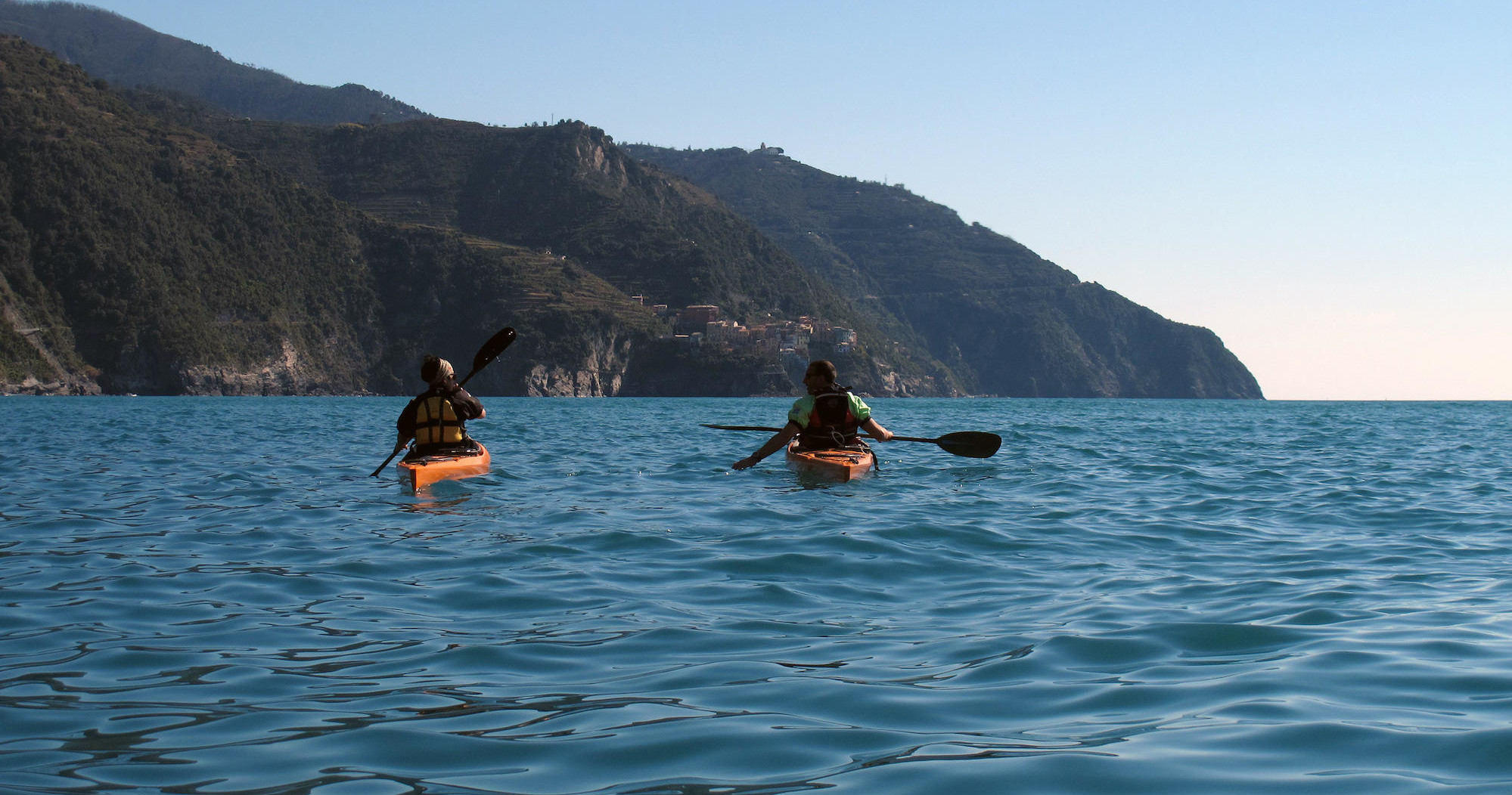 Tour in Kayak al Tramonto e Aperitivo Tipico a Monterosso in Semi-Privato - Alloggi in Cinque Terre