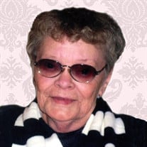 Shirley Gene Saunders Profile Photo