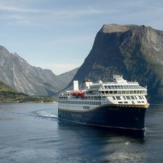 tourhub | On The Go Tours | Fjords, Cruise & Coast - 9 days 