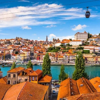 tourhub | Travel Department | Discover Porto, Braga and Santiago de Compostela 