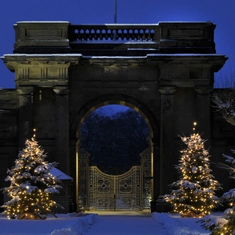 tourhub | Just Go Holidays | Beautiful Buxton & Chatsworth House at Christmastime 