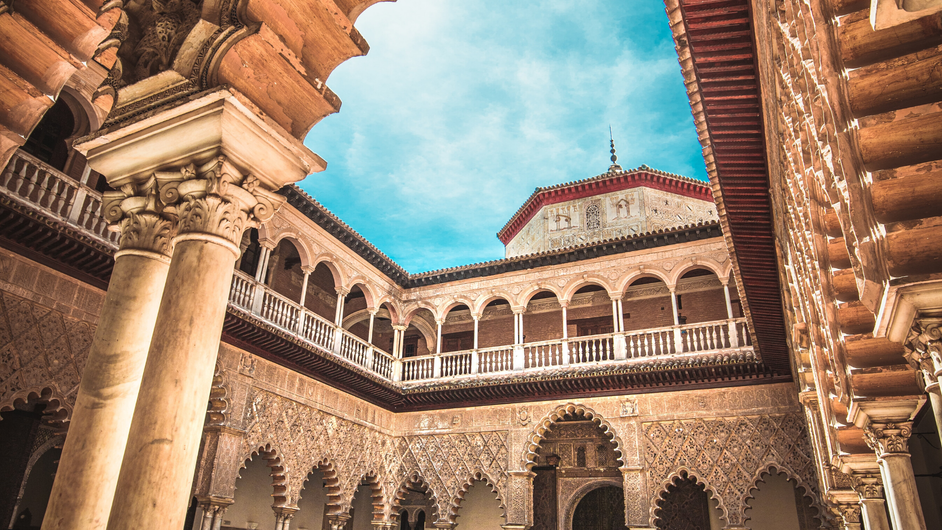Visita Guiada de La Catedral, La Giralda y Real Alcázar de Sevilla - Alojamientos en Sevilla