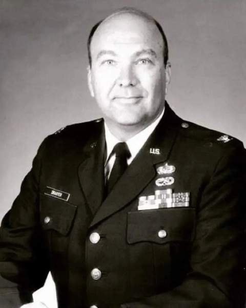 Colonel Robert Kash Draayer Profile Photo